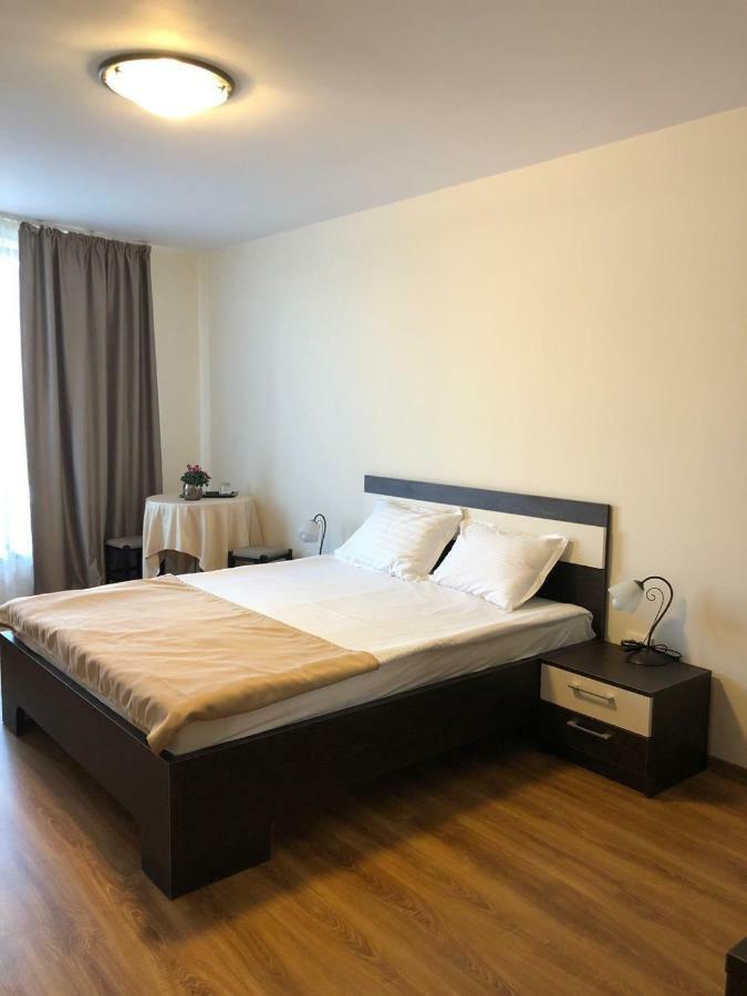 Eden Blue Hotel คอสติเนช ภายนอก รูปภาพ